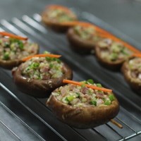 烤香菇串——冬季暖身的做法图解6