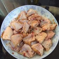 辣酱酱油鸡翅鸡脚的做法图解1