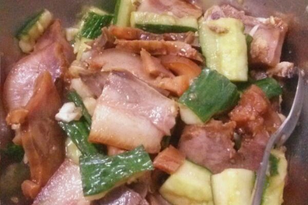 黄瓜凉拌猪头肉的做法