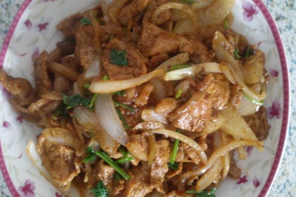孜然肉片的做法
