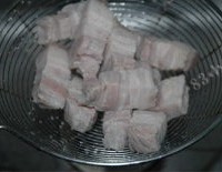 腐乳红烧肉的做法图解2