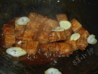 腐乳红烧肉的做法图解4
