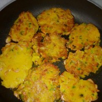 河虾玉米饼的做法图解5