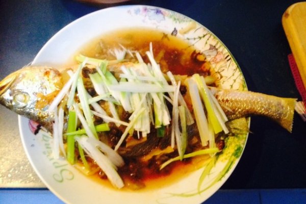 榨菜豆豉蒸黄鱼—乌江榨菜的做法