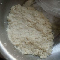 炸肉丸的做法图解2