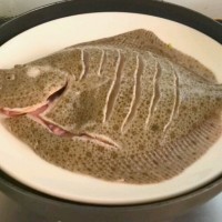 清蒸多宝鱼的做法图解2