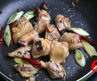 黄焖鸡的做法图解6
