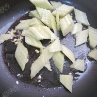 黄瓜炒鸡蛋的做法图解7