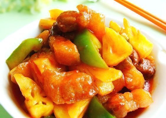 菠萝咕噜肉的做法