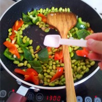 豆子炒肉的做法图解6