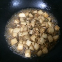 肉末鸡腿菇榨菜的做法图解5