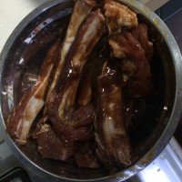 不粘锅煎烤大肋排的做法图解1