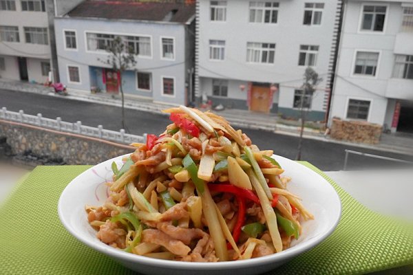 茭白肉丝的做法