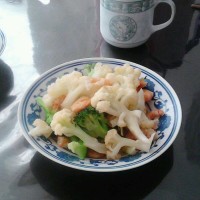 花菜西兰花炒虾仁的做法图解5
