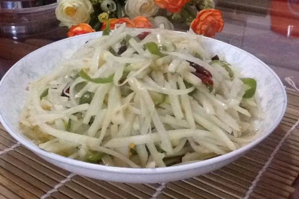 酸辣土豆丝的做法