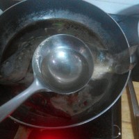 家常炖鱼的做法图解11
