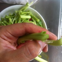麻油红苋菜(月子菜)的做法图解2