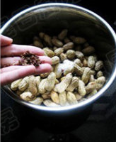卤煮花生的做法图解6
