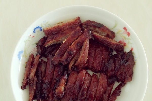 电饭锅版秘制叉烧的做法