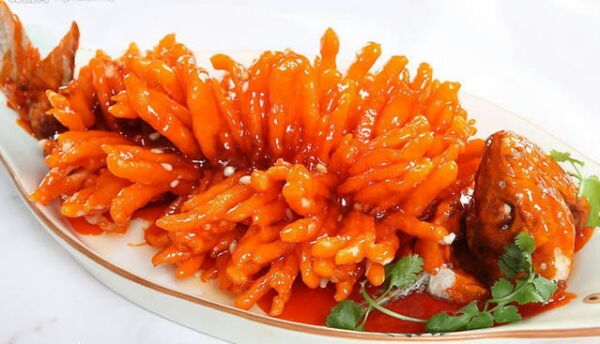 香酥酸甜的糖醋鱼的做法