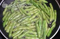 干煸四季豆的做法图解4