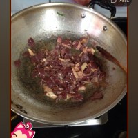 芹菜爆猪心的做法图解5