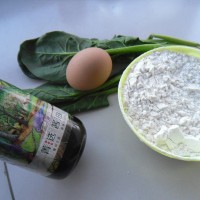 #菁选酱油试用之一----鸡蛋菠菜疙瘩汤#的做法图解1
