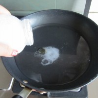 雪菜毛豆米的做法图解2
