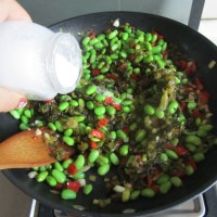 雪菜毛豆米的做法图解7