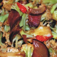 腊肉炒有机花菜的做法图解6