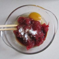 蚝油牛肉杏鲍菇的做法图解1