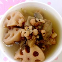 莲藕红豆排骨汤的做法图解5
