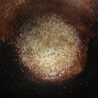 拔丝芋头的做法图解3