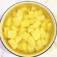 酸菜土豆炖牛肉的做法图解14