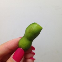 啤酒煮香辣毛豆的做法图解2