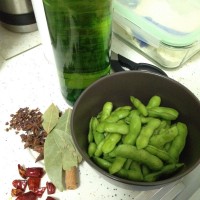 啤酒煮香辣毛豆的做法图解5