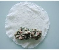 江南年夜饭上讨彩的荠菜春卷的做法图解8
