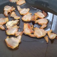 腊肉炒蒜苗的做法图解5