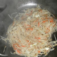 素炒绿豆芽的做法图解6