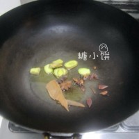 鹌鹑蛋红烧肉 的做法图解2