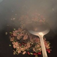 ᶹ