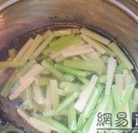 西芹炒虾仁