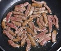ţ