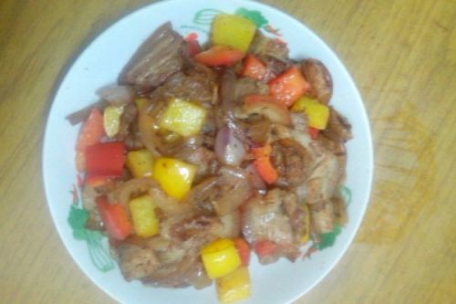 甜椒炒肉
