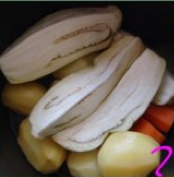 ĩ