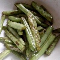 ļ
