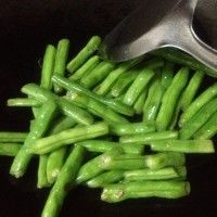 ļ