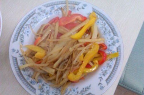 甜椒炒土豆丝
