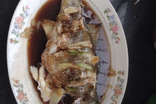 清蒸鲈鱼