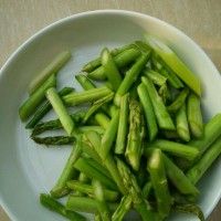 芦笋炒鸡蛋